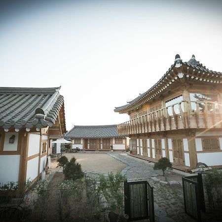 Happy Village Syeobul Guesthouse Gyeongju Luaran gambar
